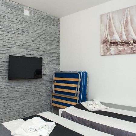 Studio Apartment Bilic ชิเบนิก ภายนอก รูปภาพ